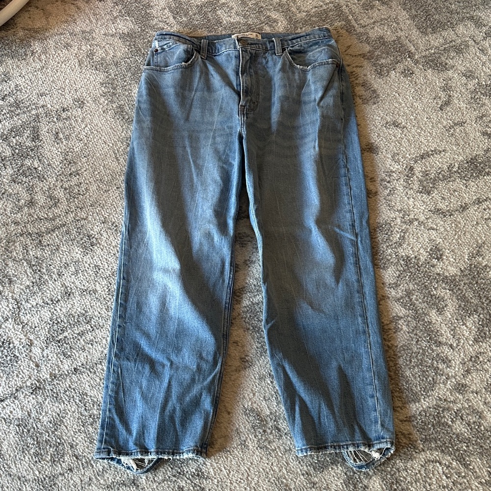 Abercrombie & Fitch Women’s Denim Ankle Jeans - Curve Love Size 30/10